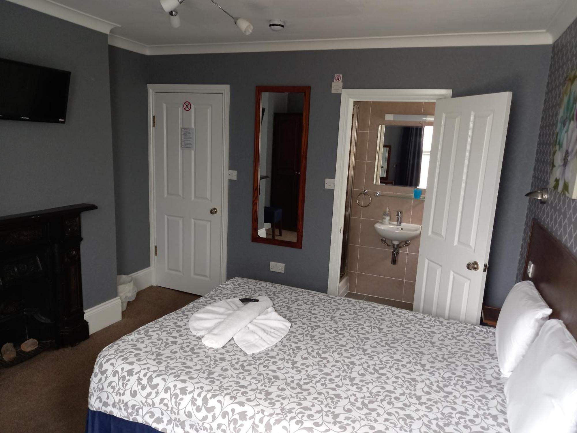 Chambre Double avec Salle de Bains Privative