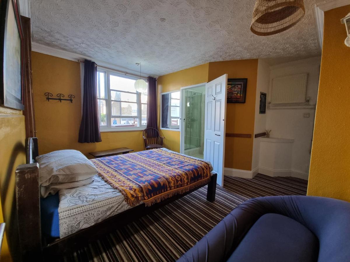 Chambre Double avec Salle de Bains Privative