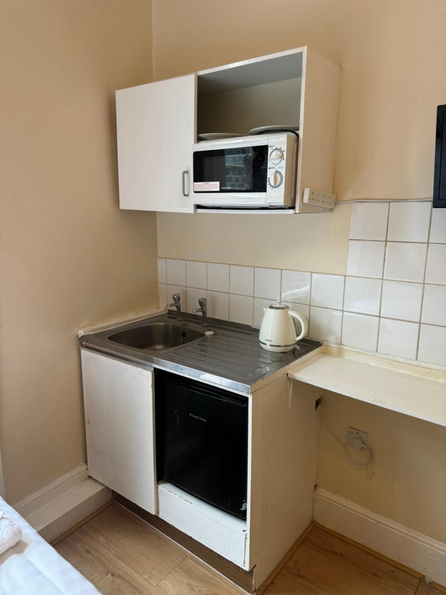 Chambre Triple avec Salle de Bains