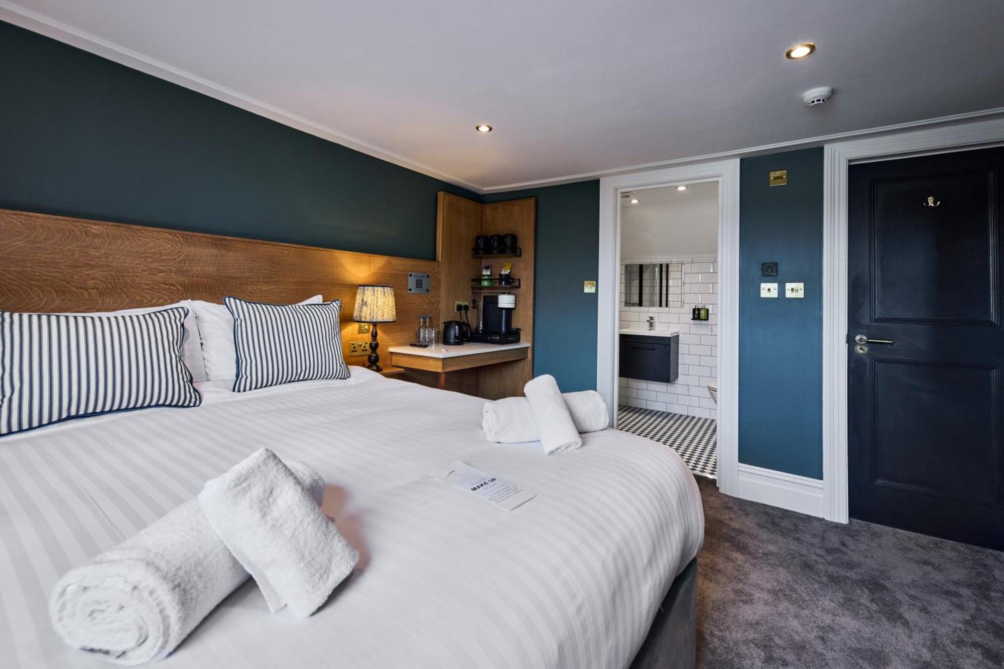 Chambre Double avec Salle de Bains Privative