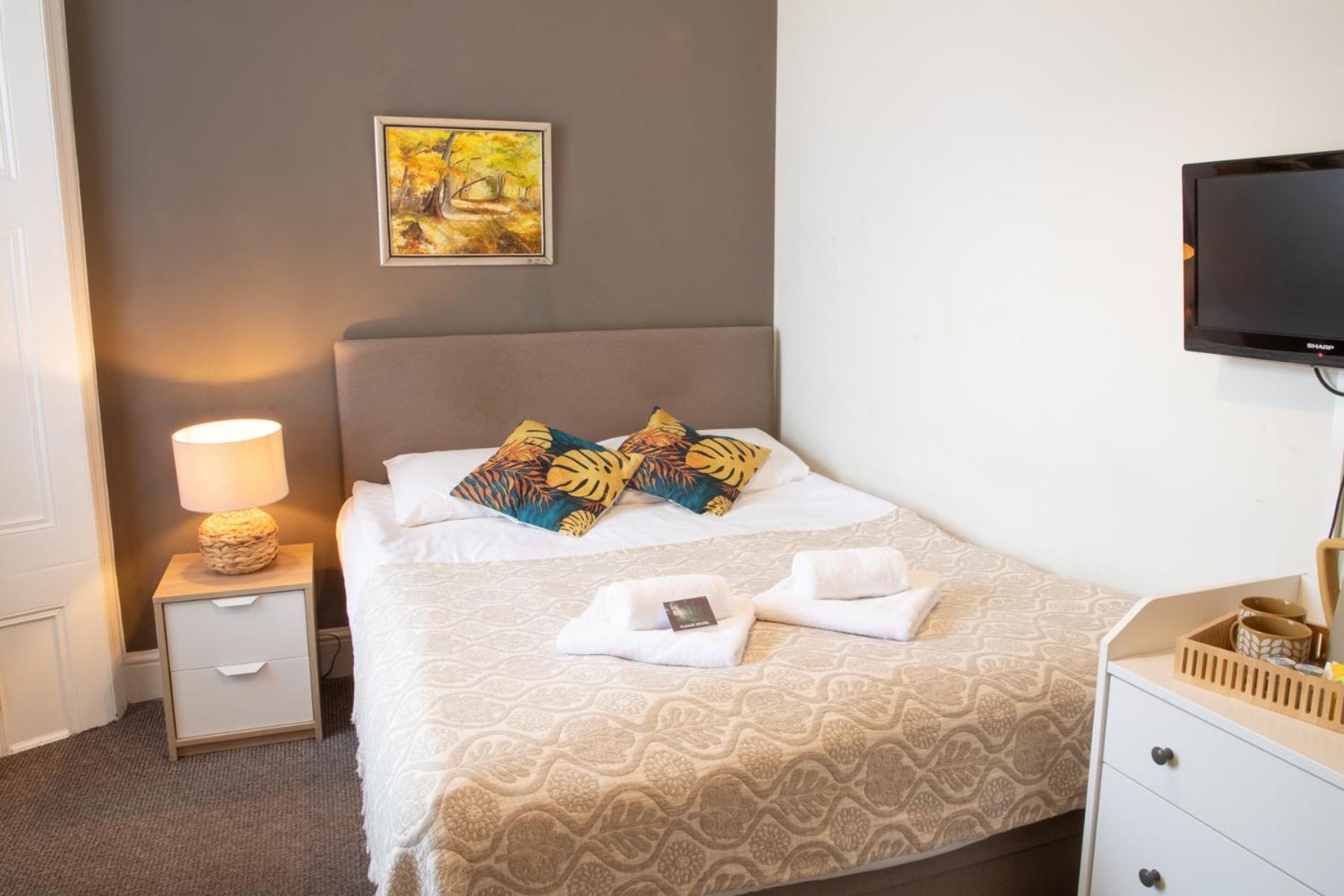 Double Room,1770484006:JPEG