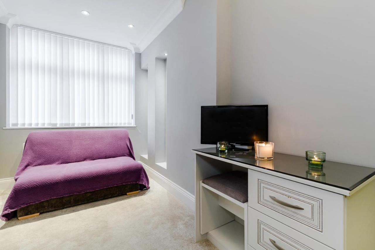Chambre Lit Queen-Size Deluxe