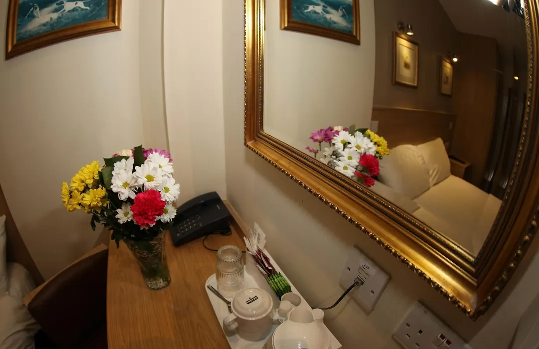 Holland Court Hotel-1