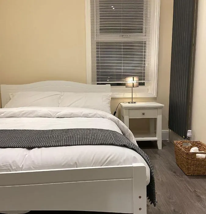 Beautiful Rooms Only Few Steps Away From Bruce Grove Tottenham Stadium-1
