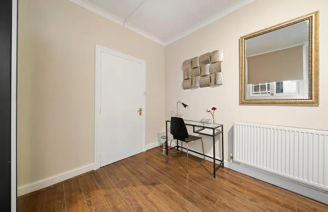 Central London Rooms-1