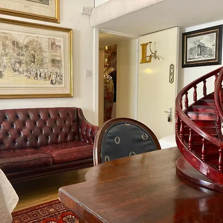 Quality And Very Good Value Private Accommodation In London Close To Notting Hill Zone 2-2