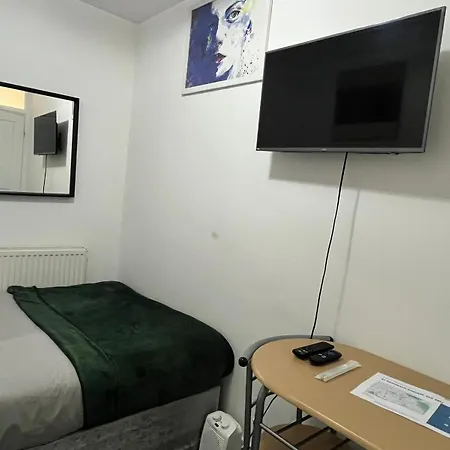 Home Away-2