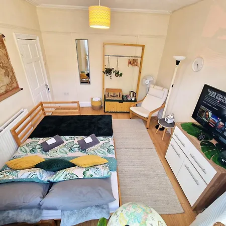 London Cozy Stay-2