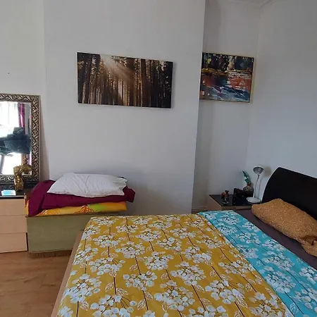 Extra Large One Bedroom Flat With Parking-2